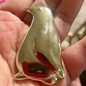 Vintage Silver Penguin Brooch Pin - Shiny Metal Bird Accent